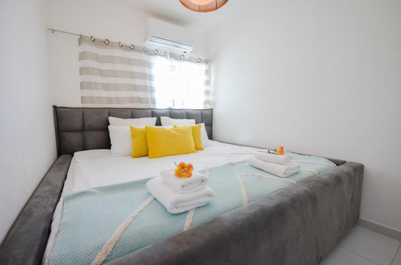 Yalarent Sunny 3Br Apt Eilat Luaran gambar